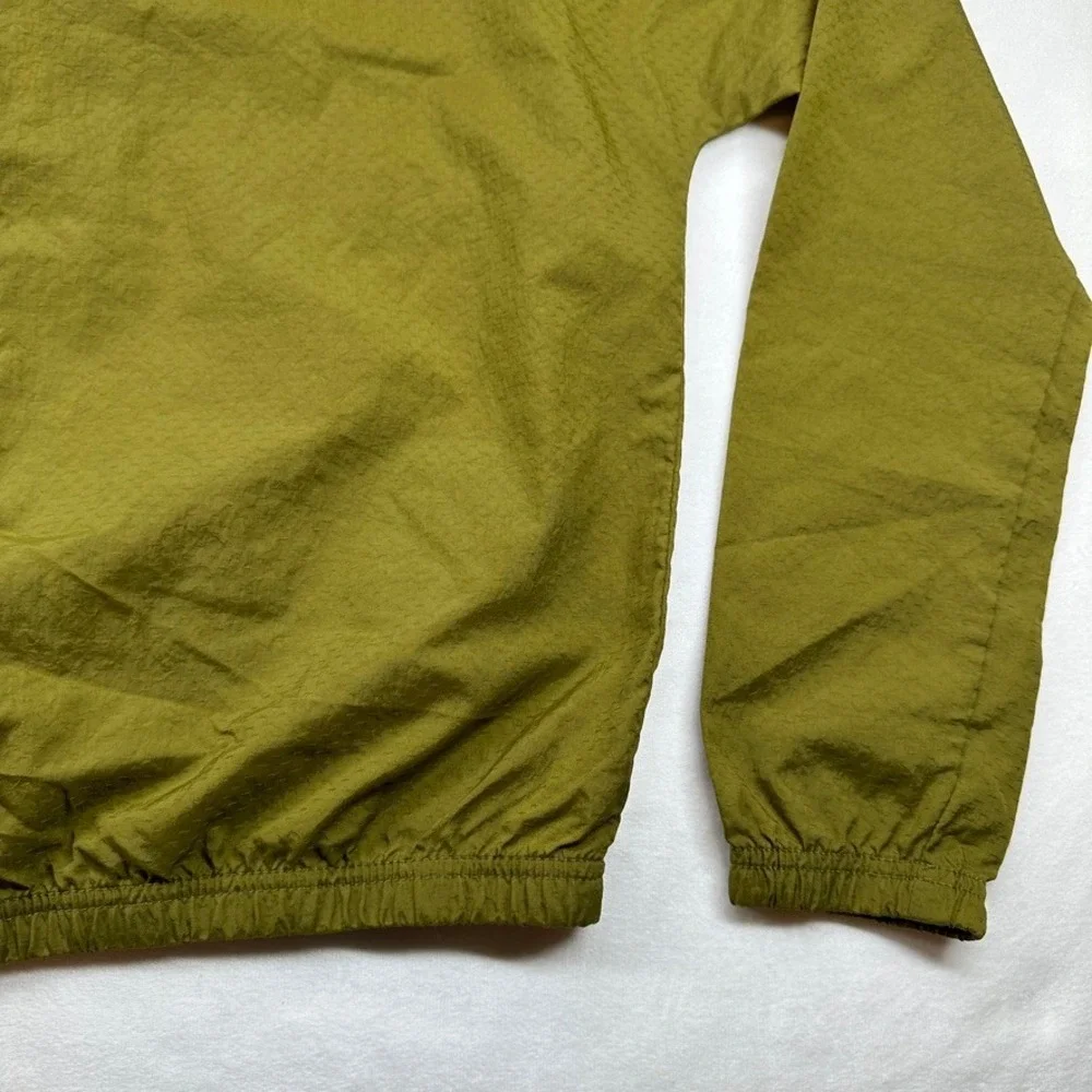 Nike Swoosh Running Jacket‎ Olive Green Dri-FIT Half Zip Pullover XS